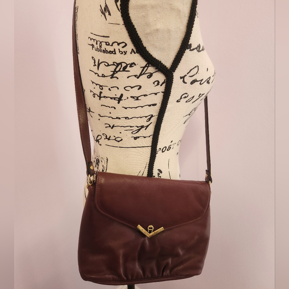 Etienne Aigner Vintage Burgandy Leather Shoulder Bag